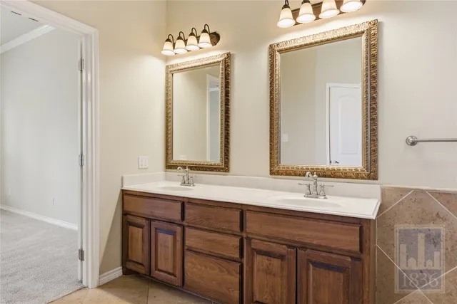 $2,500 | 15105 General Williamson Drive, Austin, TX 78734