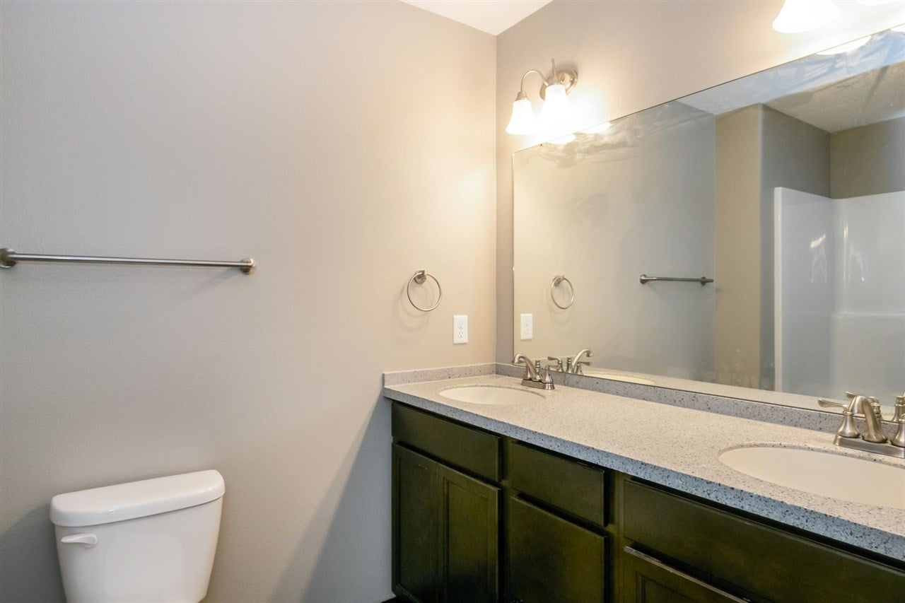 471 RJ Drive Tiffin, IA 52340 - Photo 12 of 15 Gallery Image 12