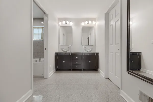 $3,250 | 399 Fulton Street, South Elgin, IL 60177