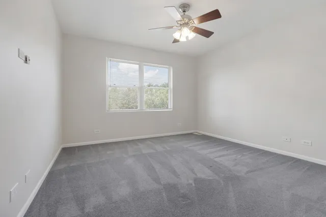 $3,250 | 399 Fulton Street, South Elgin, IL 60177