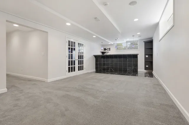 $3,250 | 399 Fulton Street, South Elgin, IL 60177