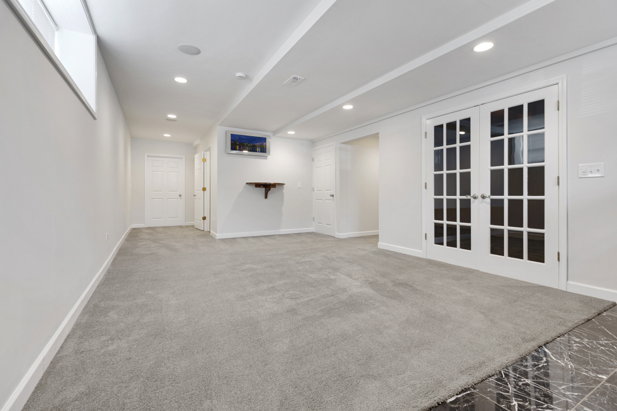 399 Fulton Street South Elgin, IL 60177 - Photo 28 of 36