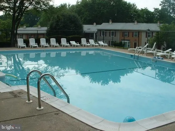 $119,500 | 195 Shetland Circle, Unit 195, Reisterstown, MD 21136