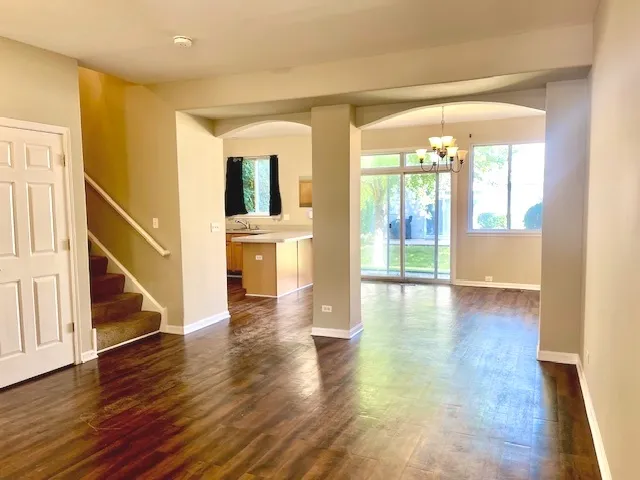 $2,200 | 386 Keswick Circle, Round Lake, IL 60073