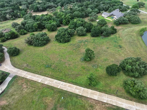 $1,800,000 | 114 Red Stag Lane, Columbus, TX 78934