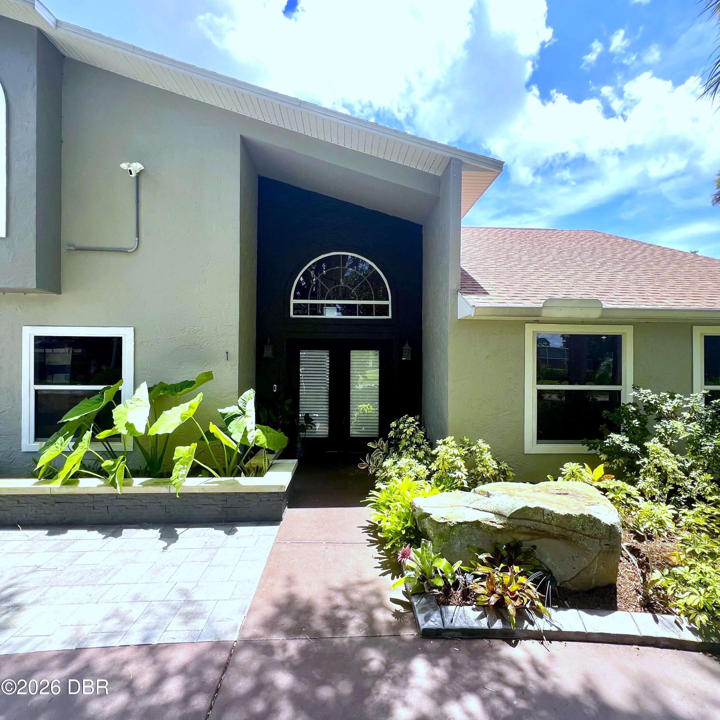 1 Harris Circle Edgewater, FL 32141 - Photo 2 of 97 2