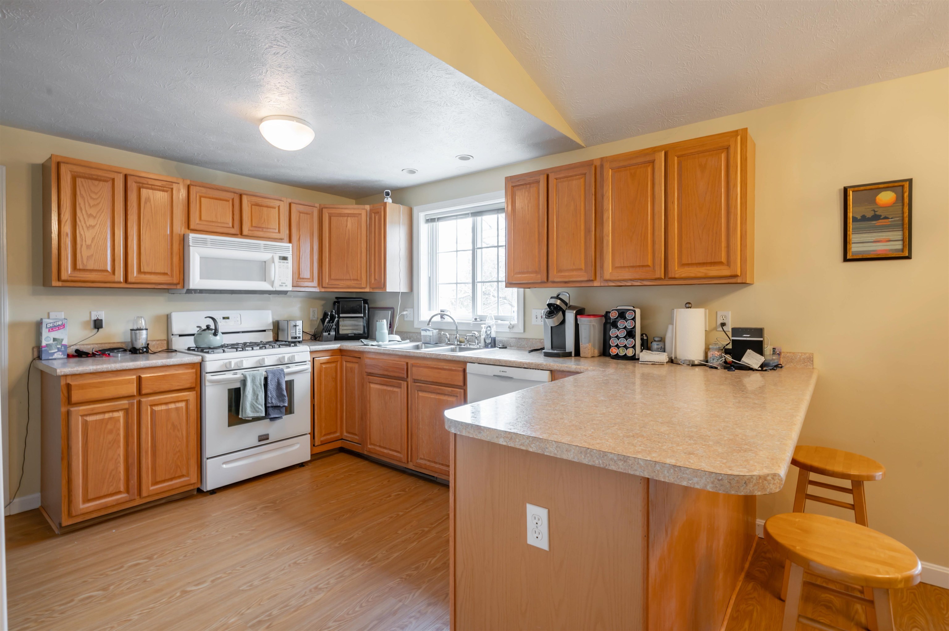 4 Myopia Lane Nashua, NH 03063 - Photo 13 of 37