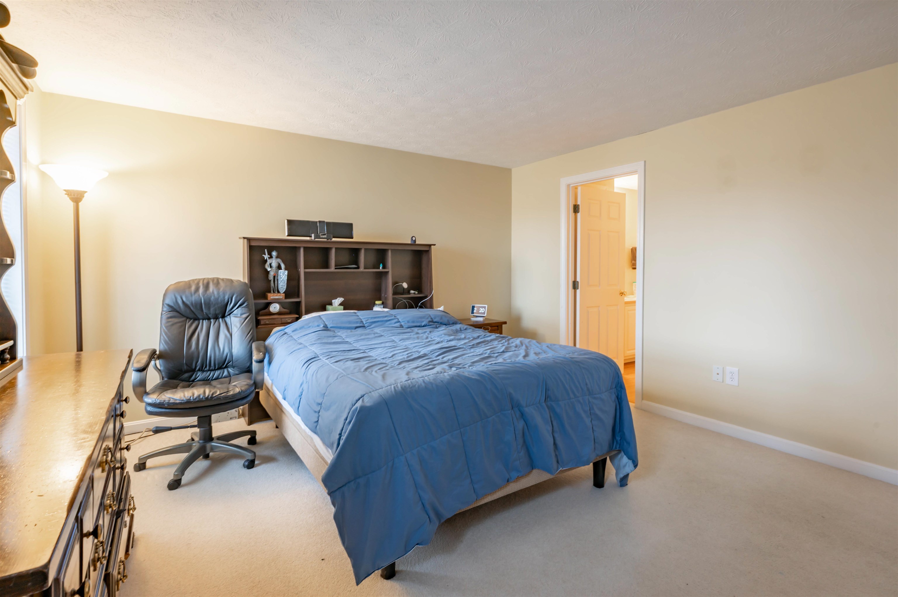 4 Myopia Lane Nashua, NH 03063 - Photo 17 of 37