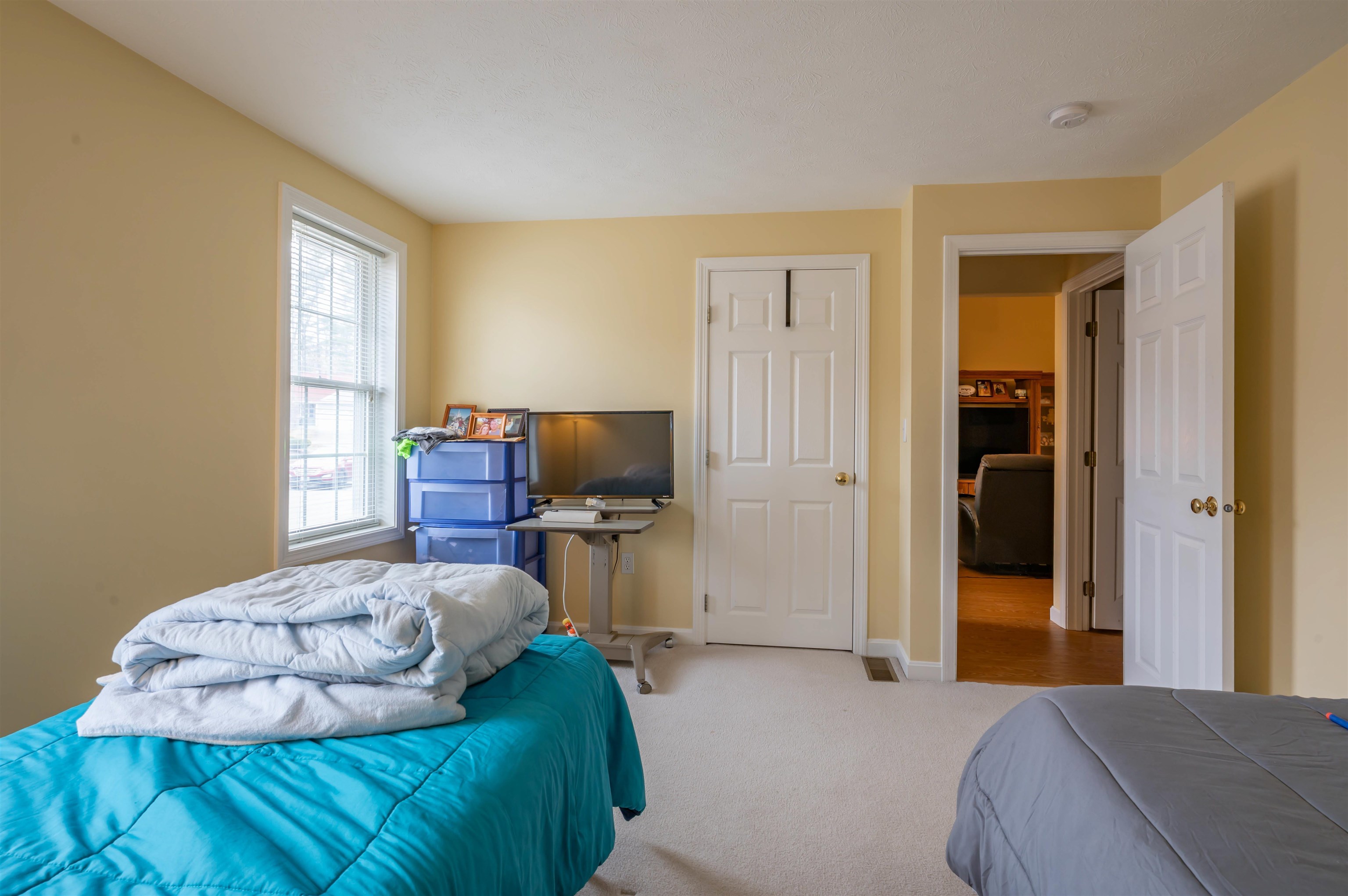 4 Myopia Lane Nashua, NH 03063 - Photo 30 of 37
