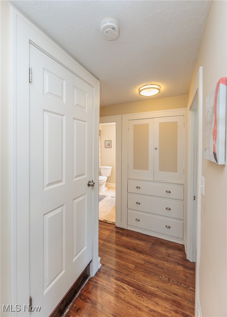 2199 Barrington Road Cleveland, OH 44118 - Photo 38 of 50