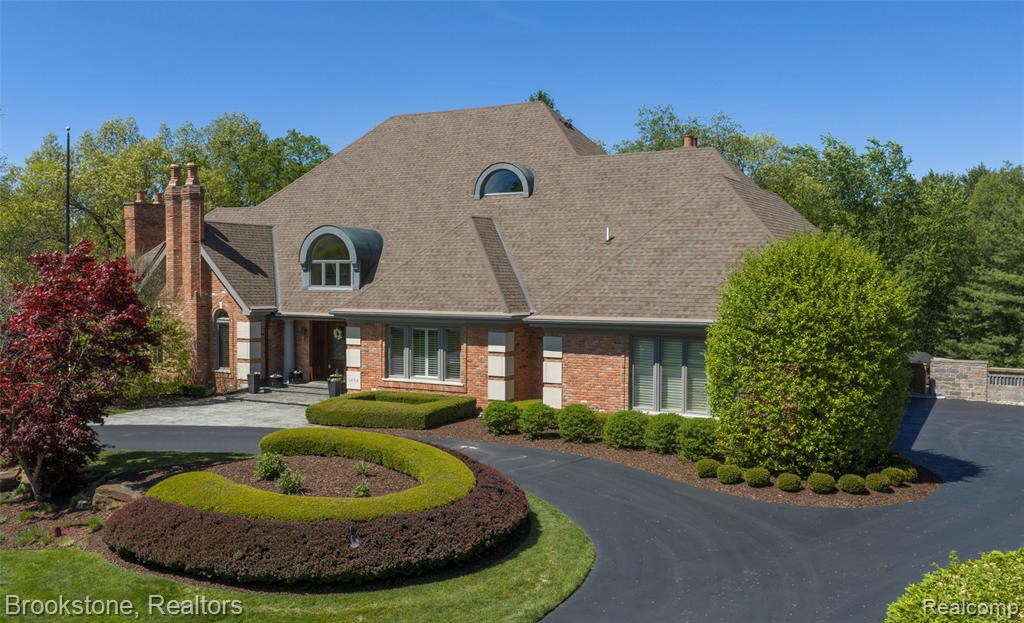 1494 Highpoint Drive Rochester, MI 48306 - Photo 16 of 75