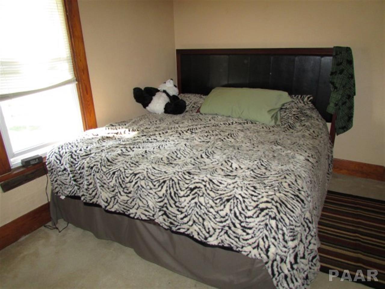 23123 West Farmington Road Farmington, IL 61531 - Photo 14 of 36