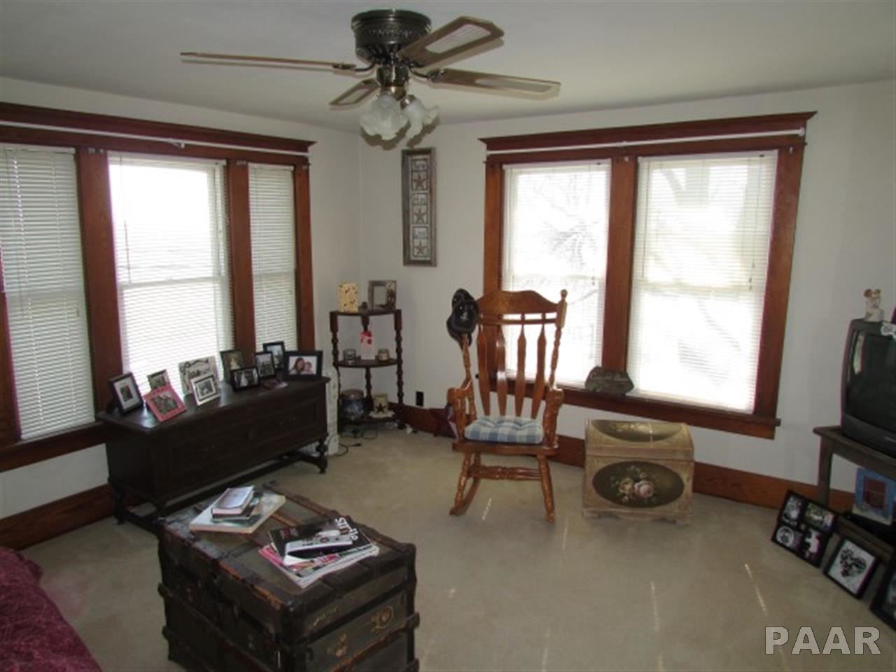 23123 West Farmington Road Farmington, IL 61531 - Photo 18 of 36