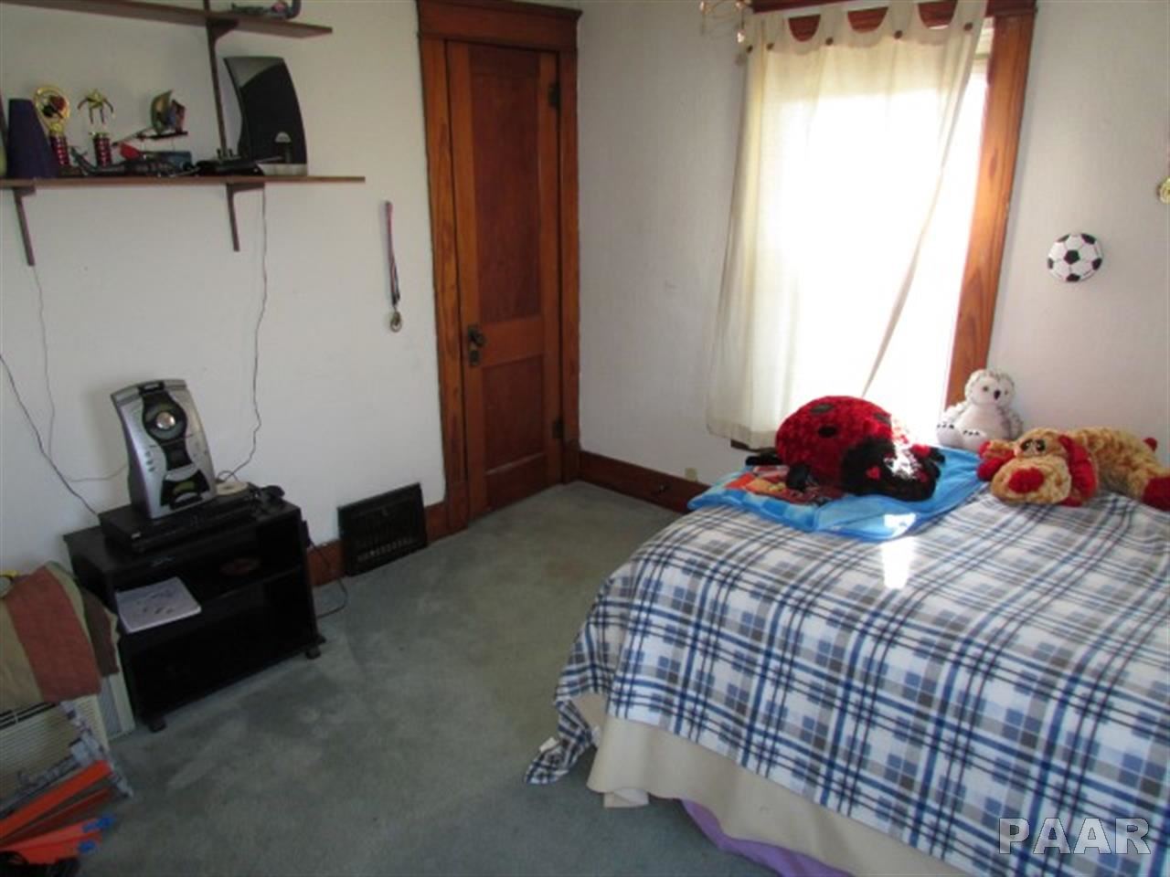 23123 West Farmington Road Farmington, IL 61531 - Photo 20 of 36