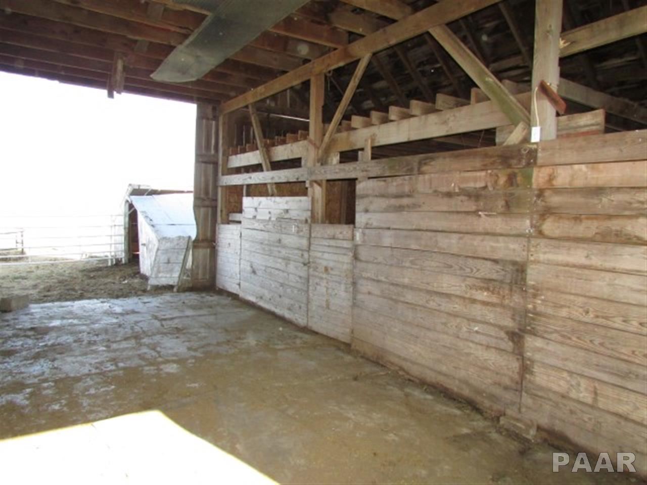 23123 West Farmington Road Farmington, IL 61531 - Photo 27 of 36