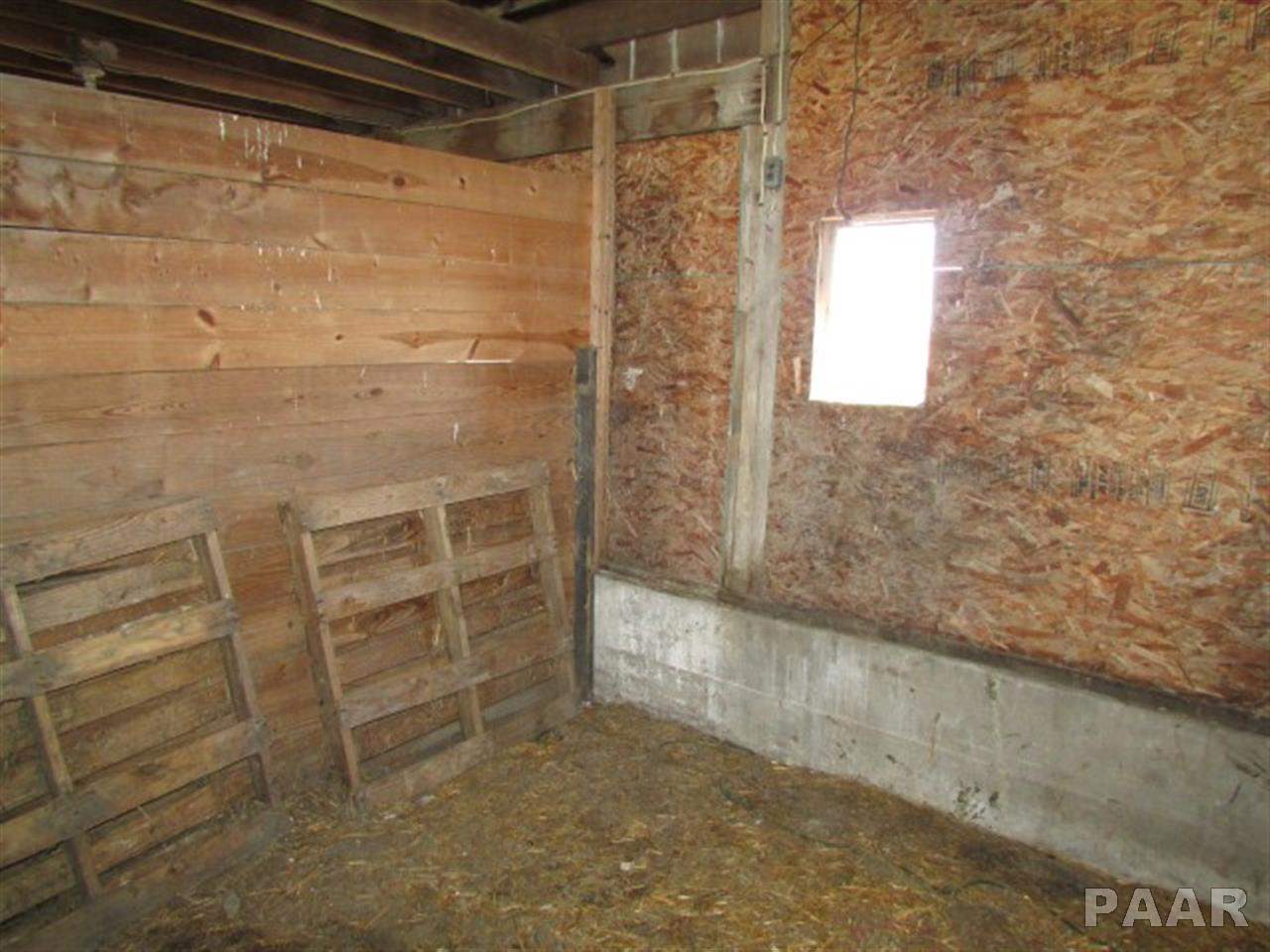 23123 West Farmington Road Farmington, IL 61531 - Photo 28 of 36