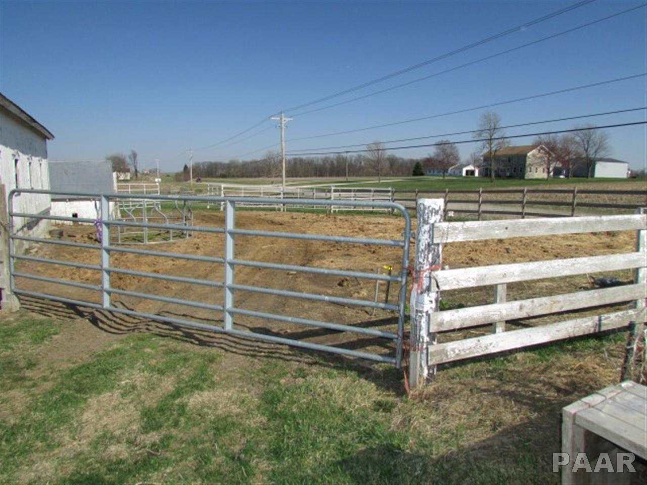 23123 West Farmington Road Farmington, IL 61531 - Photo 30 of 36