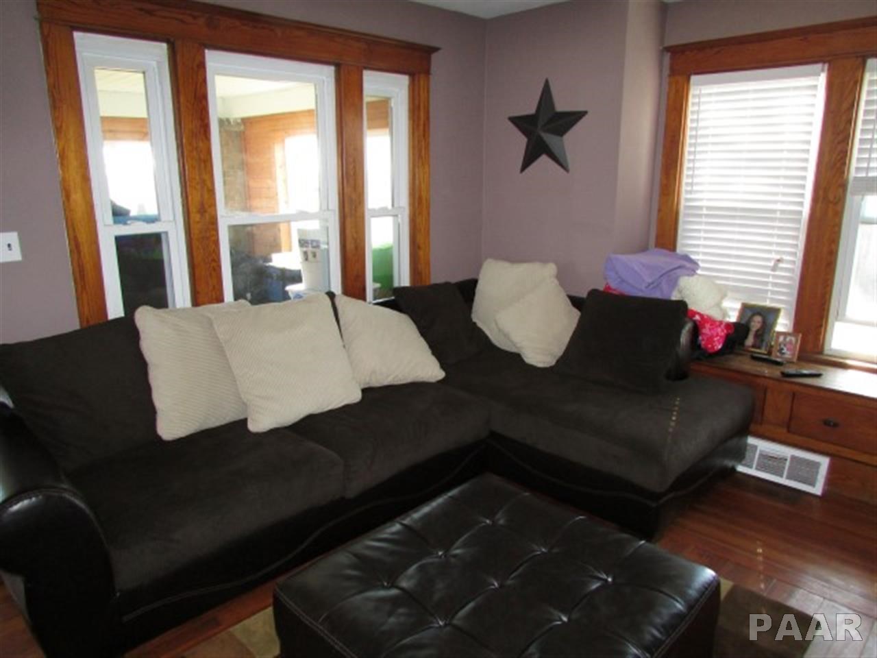 23123 West Farmington Road Farmington, IL 61531 - Photo 4 of 36