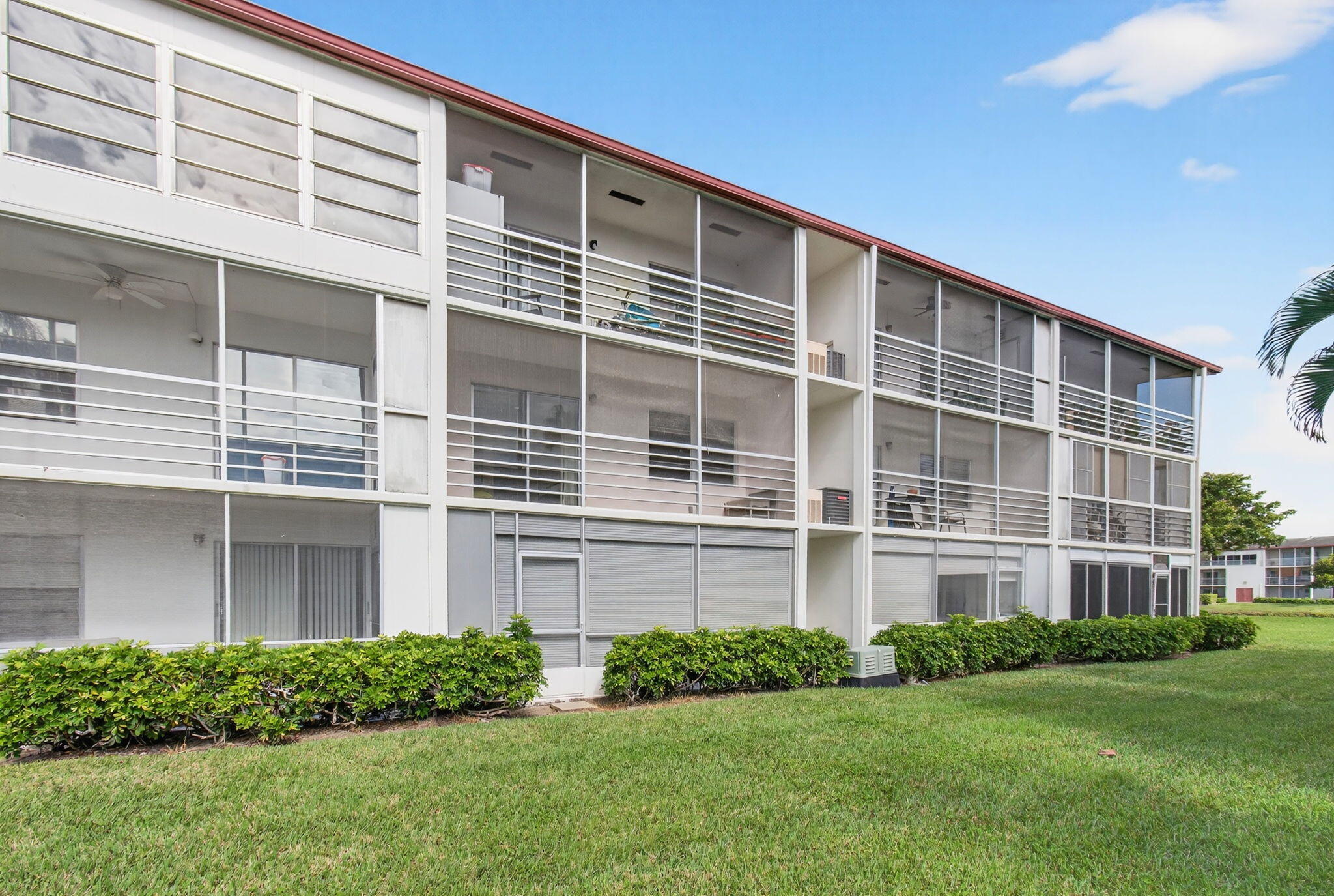 321 Fanshaw H Boca Raton, FL 33434 - Photo 45 of 92 51-web-or-mls-DSC_6572