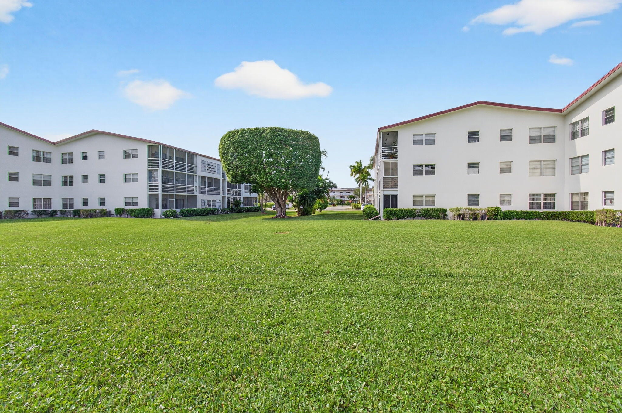 321 Fanshaw H Boca Raton, FL 33434 - Photo 52 of 92 58-web-or-mls-DSC_6633