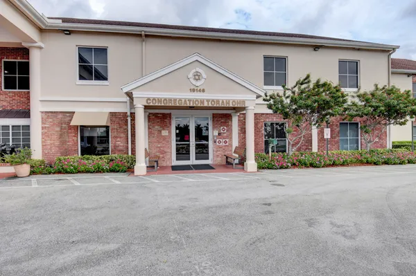 $89,900 | 321 Fanshaw H, Boca Raton, FL 33434