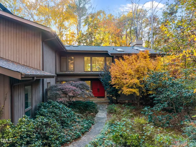 $1,500,000 | 8 Womble Circle, Durham, NC 27705