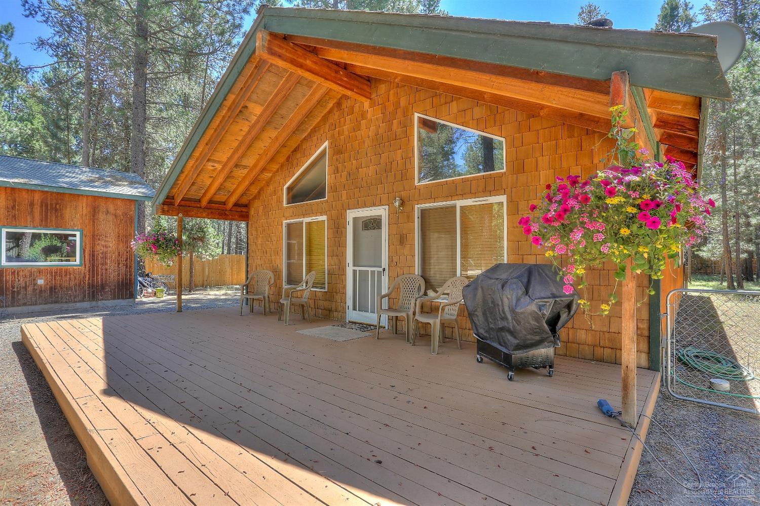 16965 Indio Road Bend, OR 97707 - Photo 7 of 19 Additional Photo