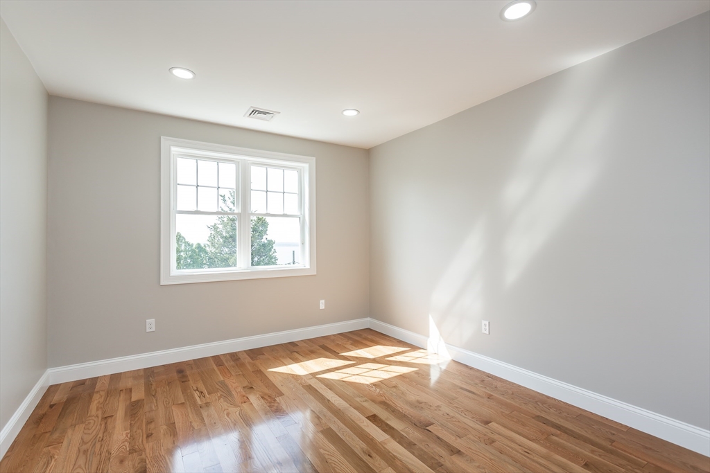 579 Summit Street, Unit 2 Fall River, MA 02724 - Photo 13 of 35