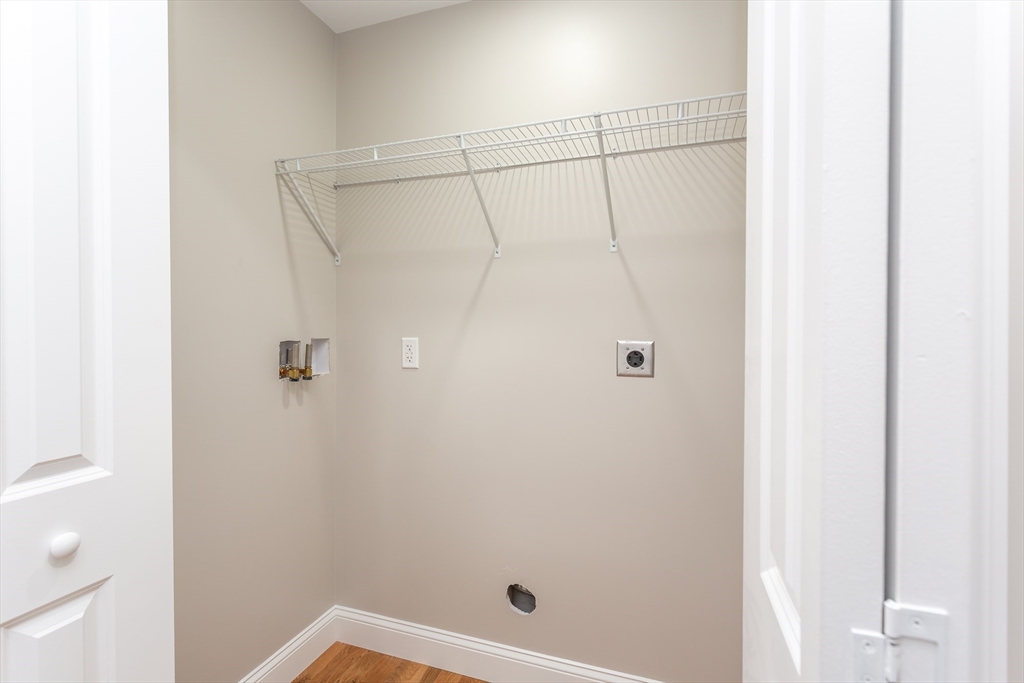 579 Summit Street, Unit 2 Fall River, MA 02724 - Photo 22 of 35