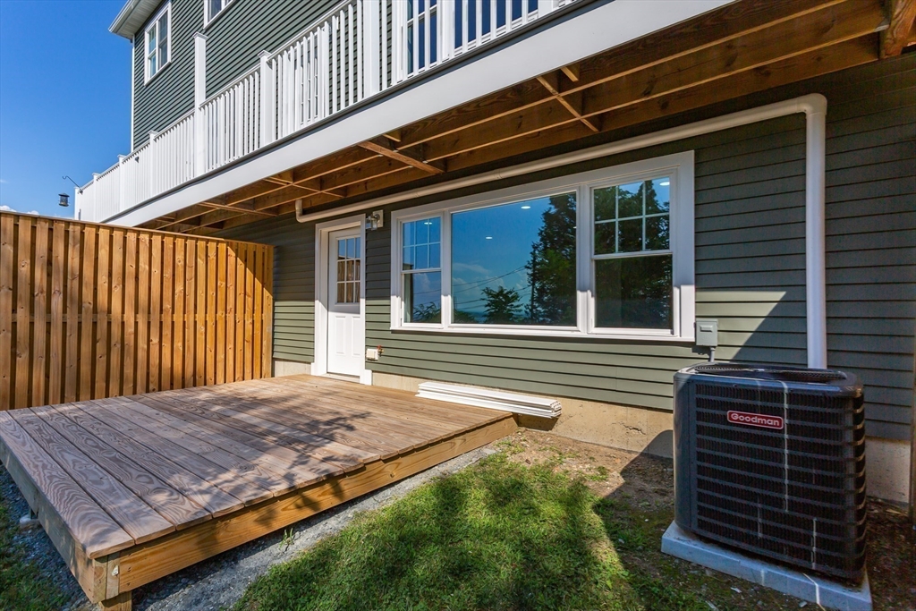579 Summit Street, Unit 2 Fall River, MA 02724 - Photo 24 of 31