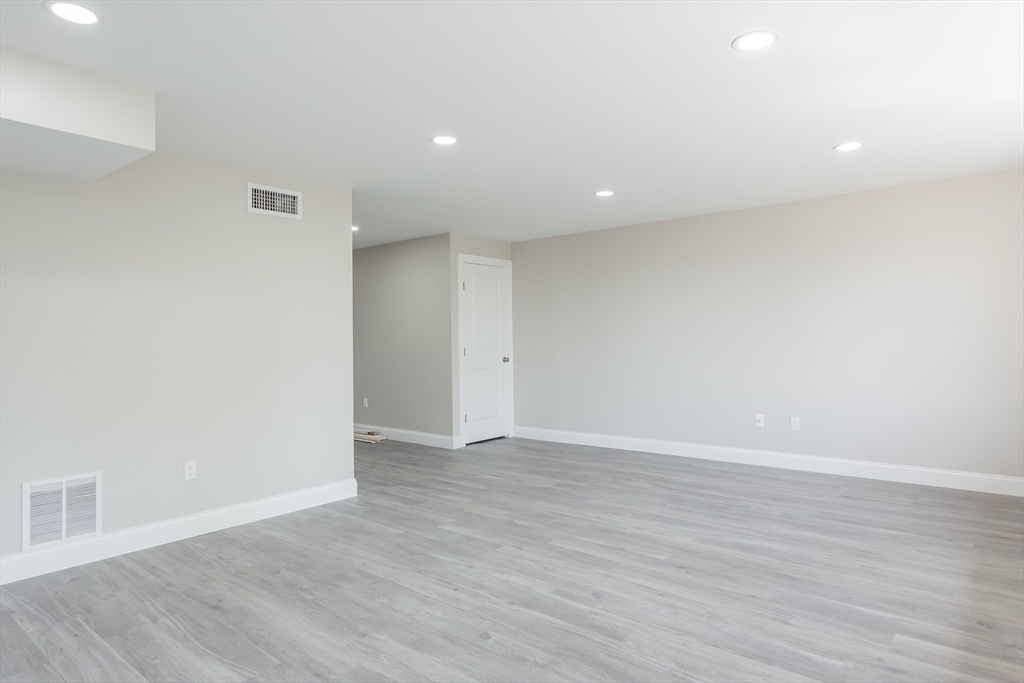 579 Summit Street, Unit 2 Fall River, MA 02724 - Photo 25 of 35