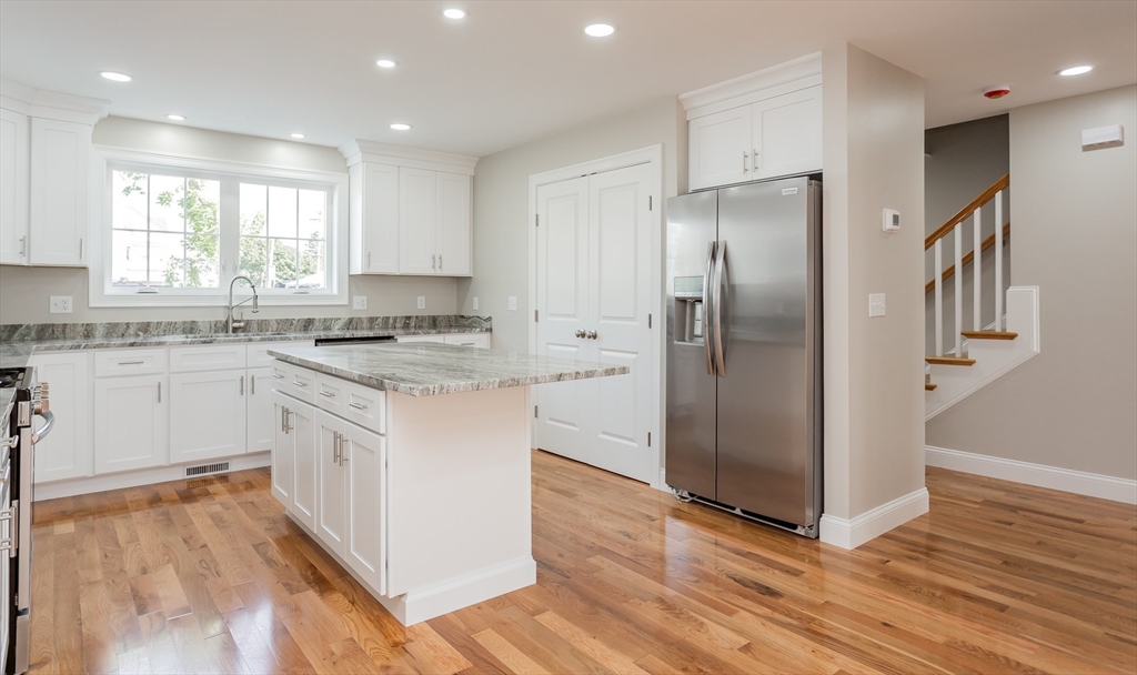 579 Summit Street, Unit 2 Fall River, MA 02724 - Photo 3 of 35