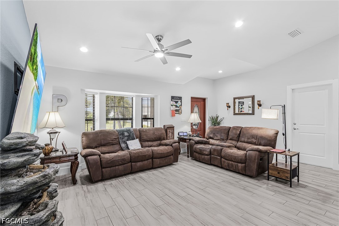4176 Northwest 39th Place Cape Coral, FL 33993 - Photo 6 of 27