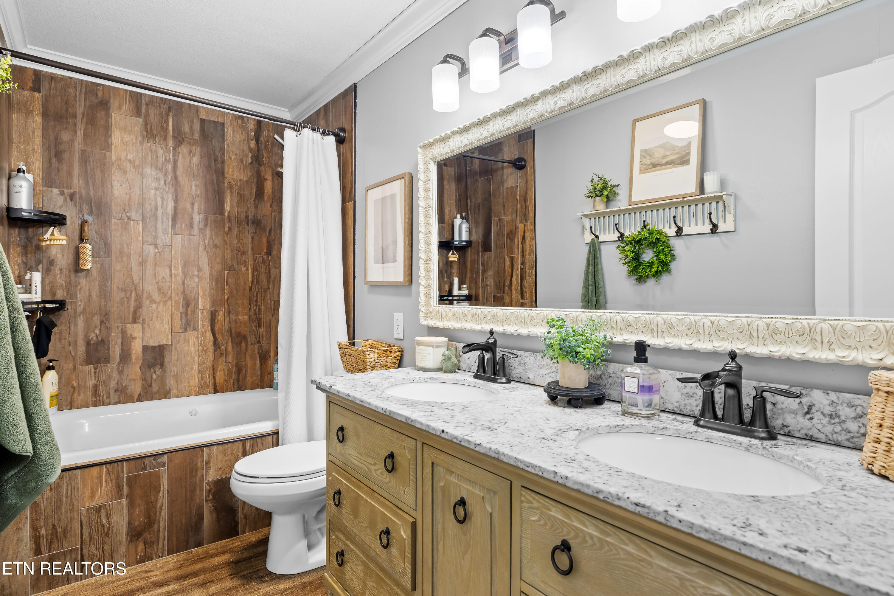 407 McTeer Road Greenback, TN 37742 - Photo 22 of 35 407McTeerSt-45