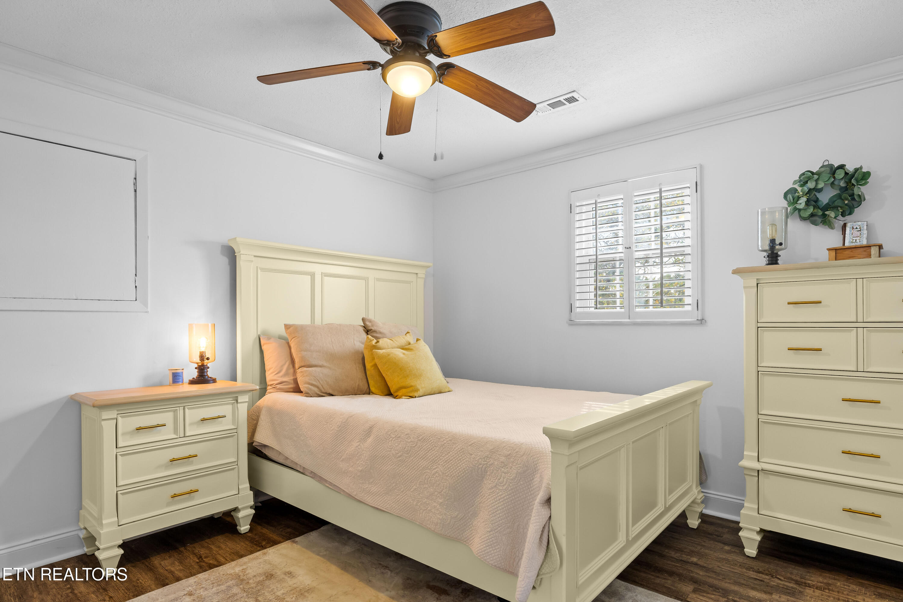 407 McTeer Road Greenback, TN 37742 - Photo 23 of 35 407McTeerSt-46