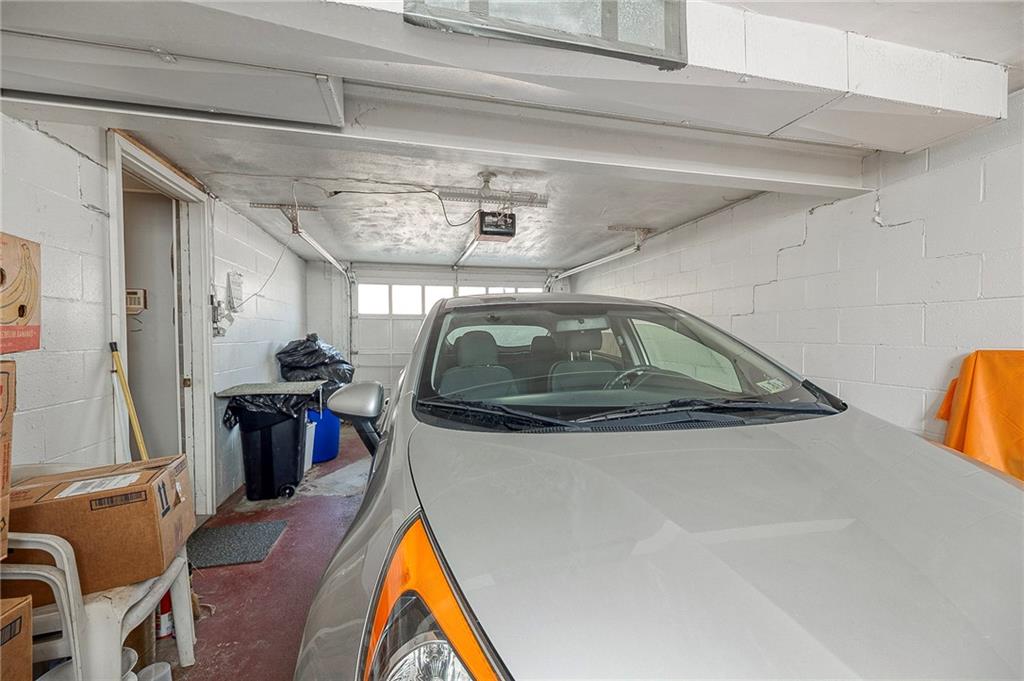 923 Locust Street Coraopolis, PA 15108 - Photo 20 of 27