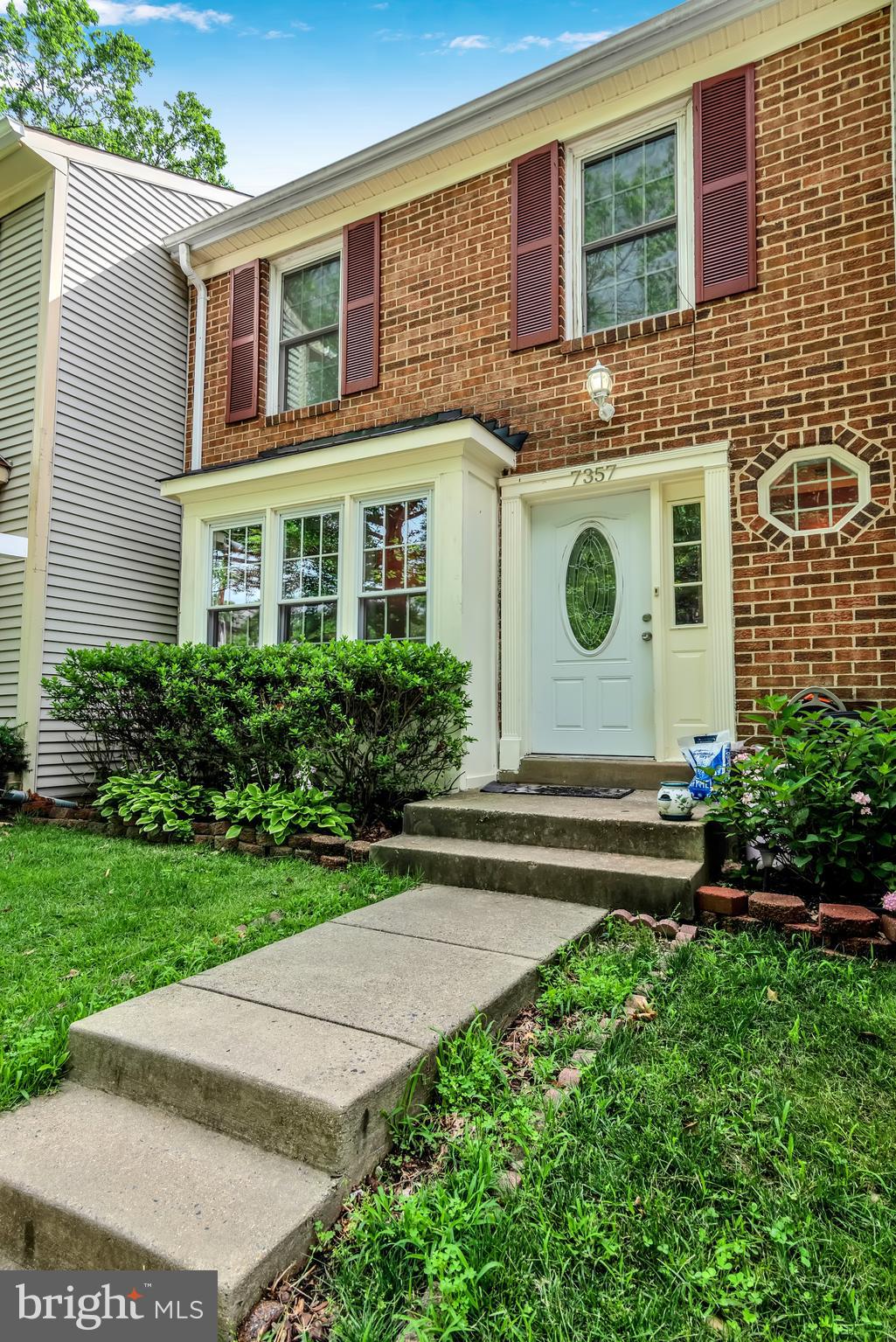 7357 Stream Way Springfield, VA 22152 - Photo 1 of 34 Gallery Image 1