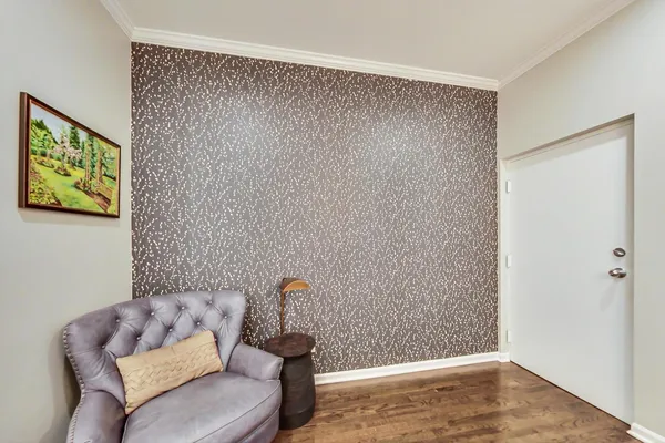 $6,750 | 1328 West Belmont Avenue, Unit 3W, Chicago, IL 60657