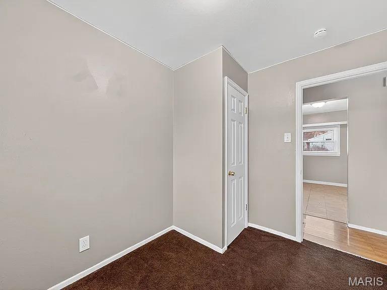 Undisclosed Address St. Louis, MO 63137 - Photo 10 of 28