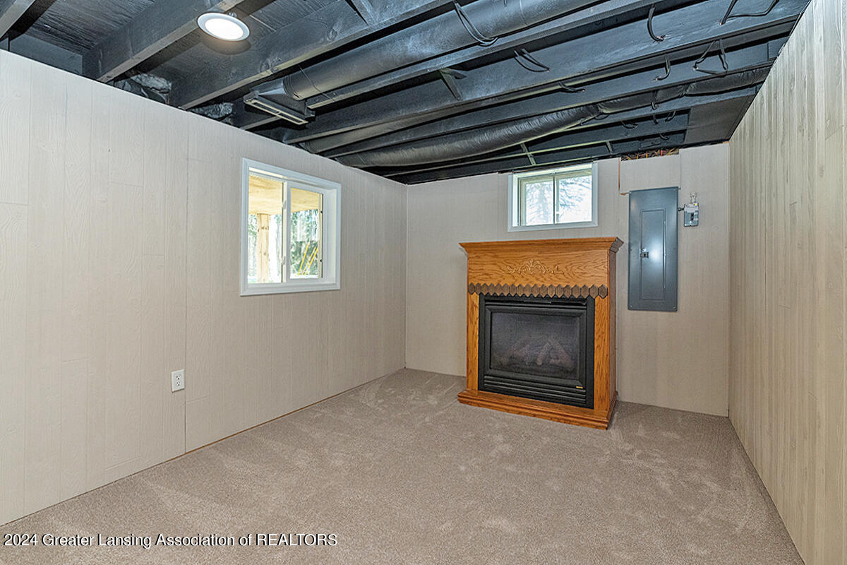 961 Dart Road Mason, MI 48854 - Photo 19 of 25 21