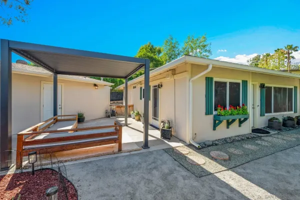 $699,999 | 917 Chestnut Street, Escondido, CA 92025