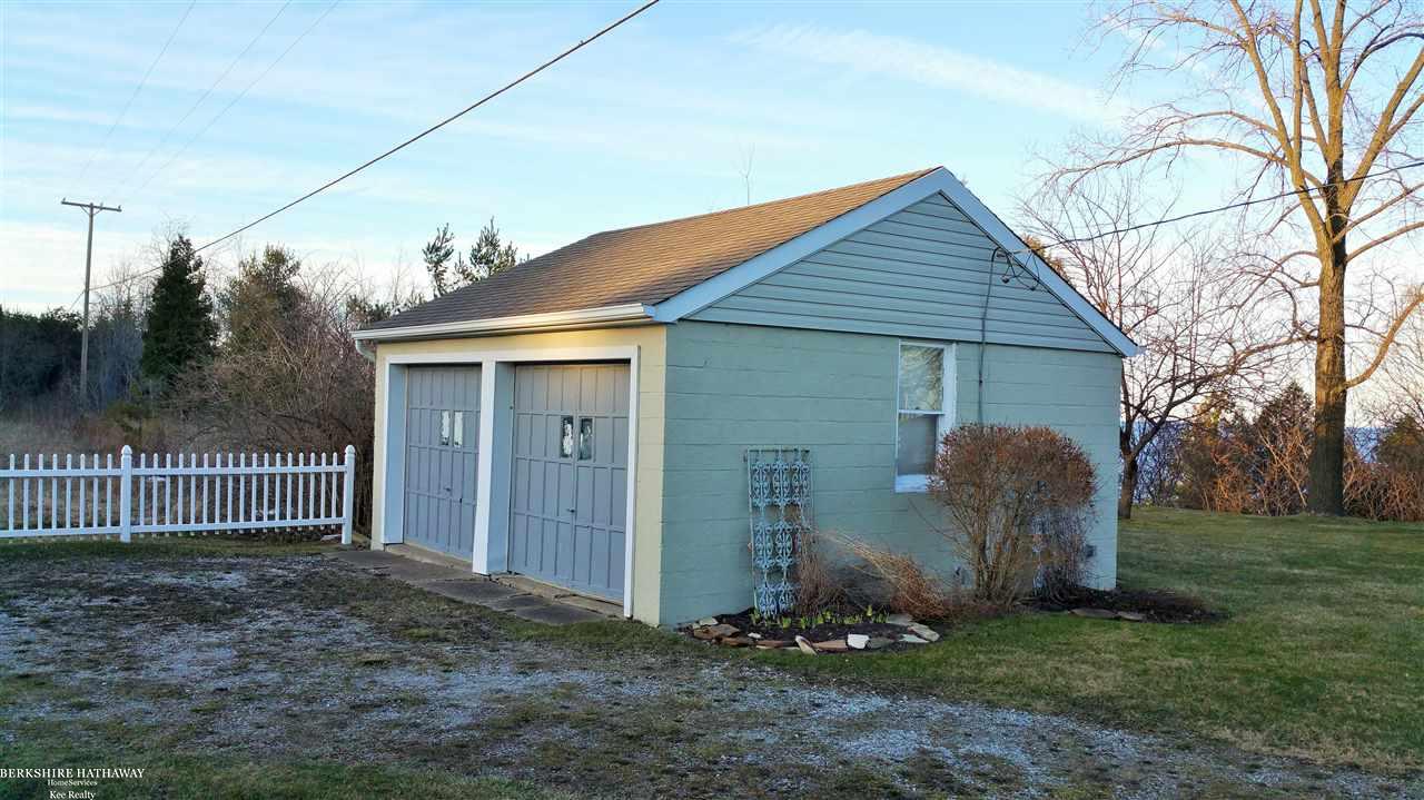 2245 Lakeshore Road Applegate, MI 48401 - Photo 13 of 40