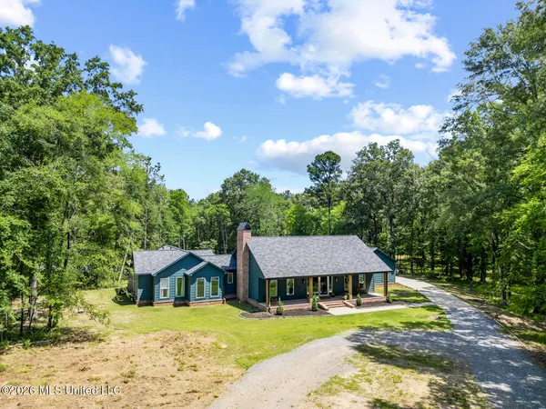$948,000 | 117 Blueberry Hill Lane, Clinton, MS 39056