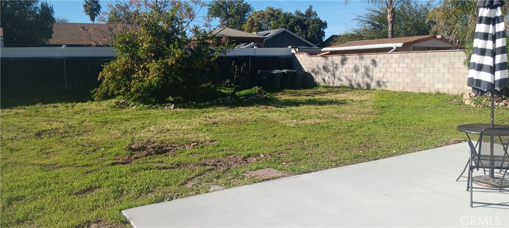 1022 Ruby Drive Perris, CA 92571 - Photo 11 of 27 a view of a backyard