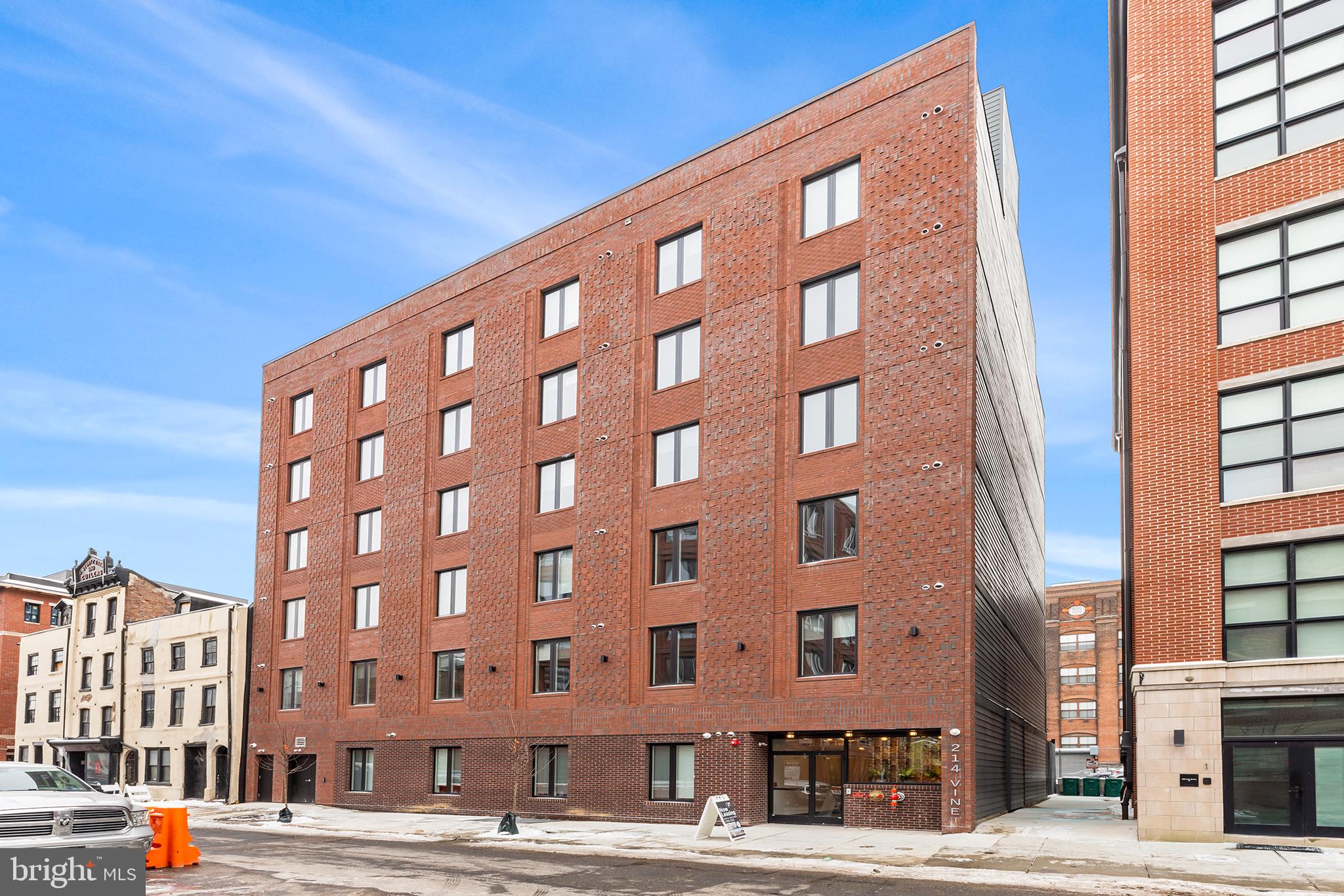 214 Vine Street, Unit 104 Philadelphia, PA 19106 - Photo 35 of 35 a front view of a building with a street view