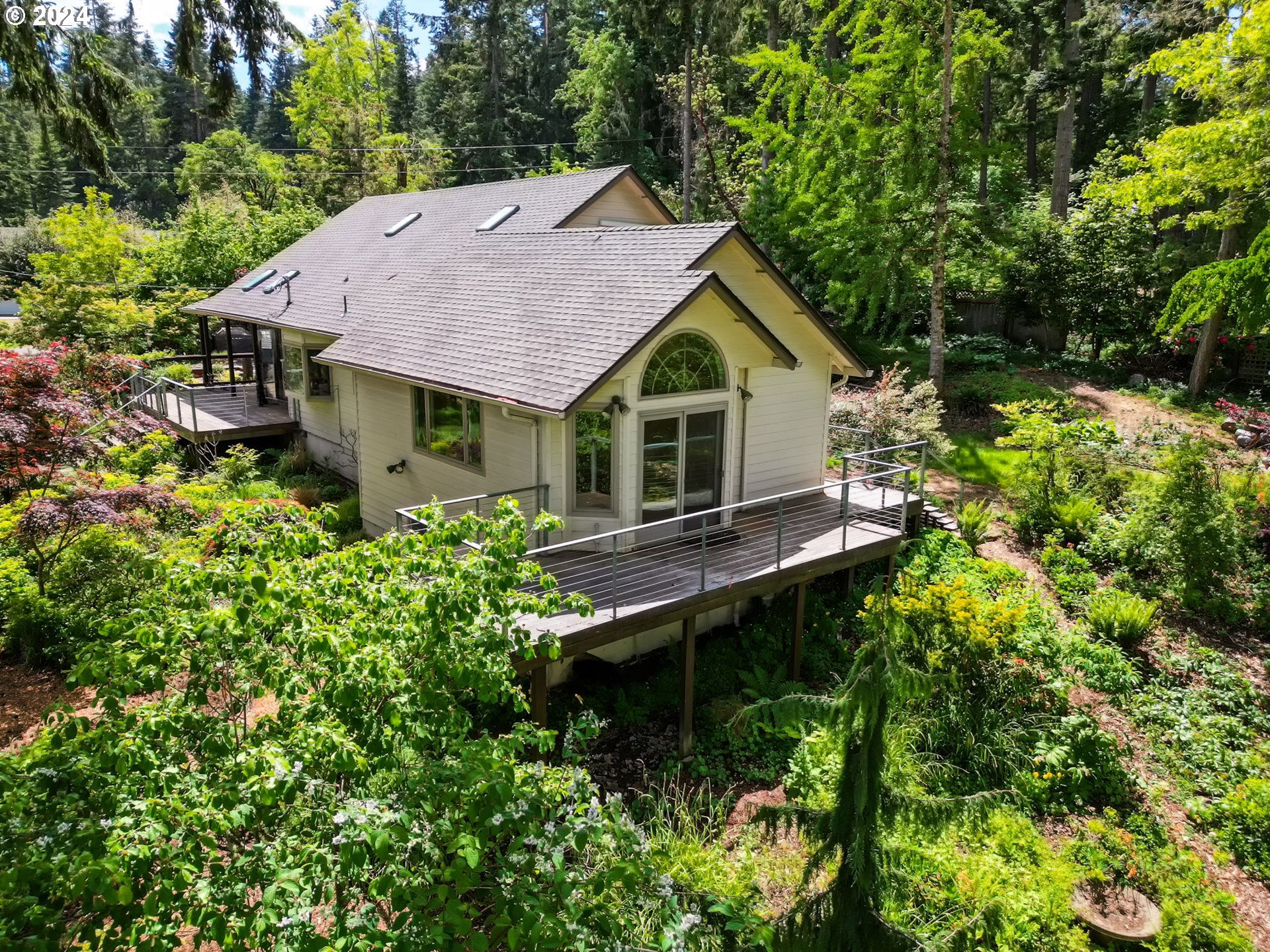 32231 Deberry Road Creswell, OR 97426 - Photo 1 of 48 Gallery Image 1