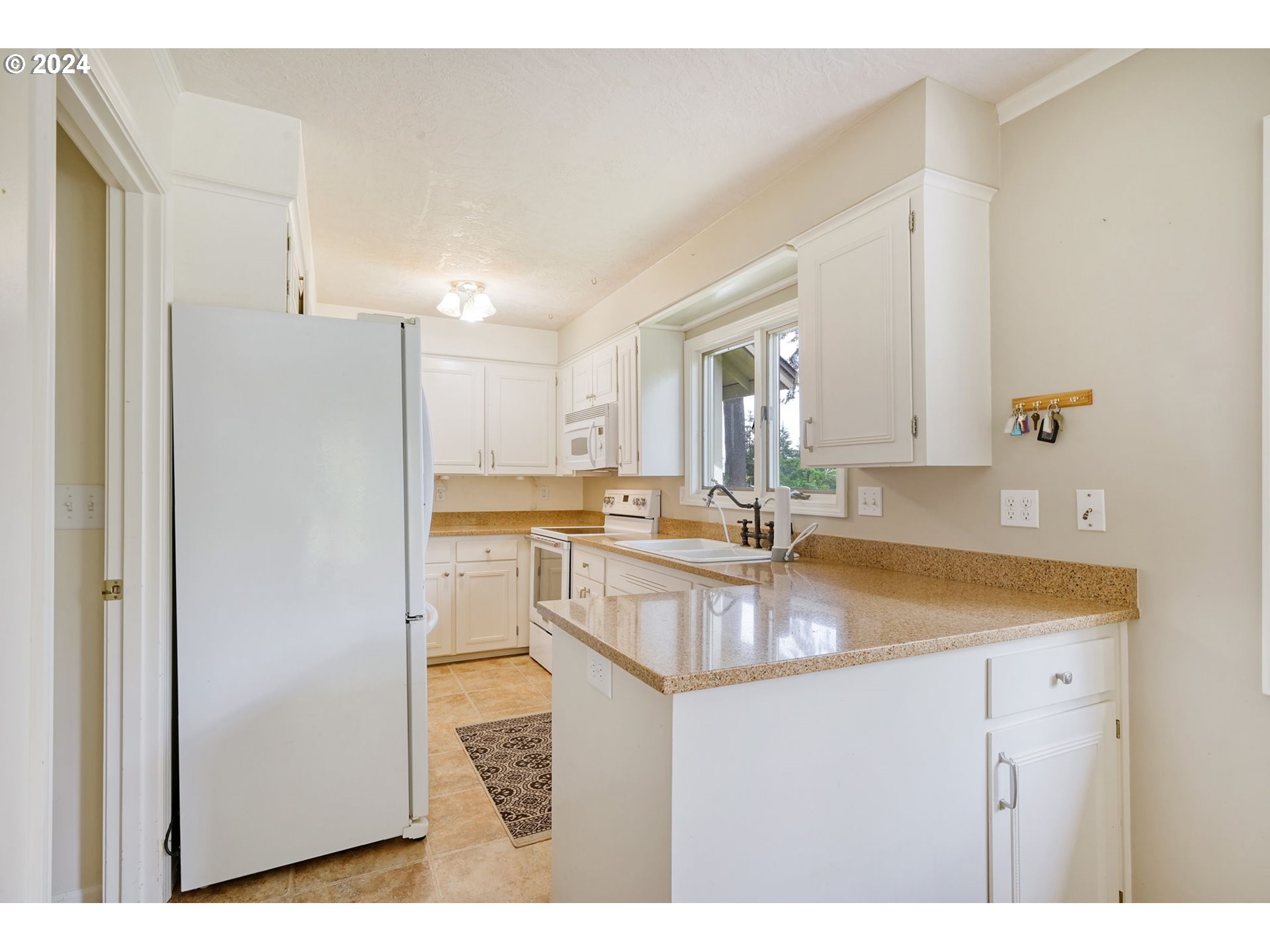 32231 Deberry Road Creswell, OR 97426 - Photo 11 of 48 Gallery Image 11