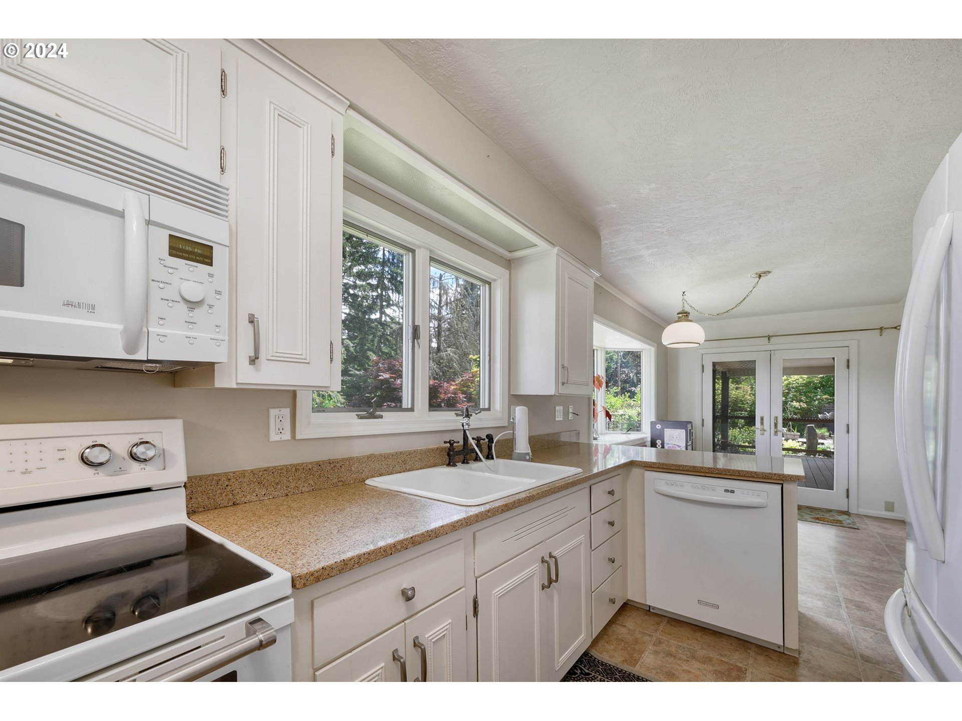 32231 Deberry Road Creswell, OR 97426 - Photo 12 of 48 Gallery Image 12