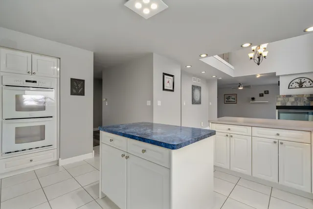 $449,900 | 24751 Rosewood Lane, Manhattan, IL 60442