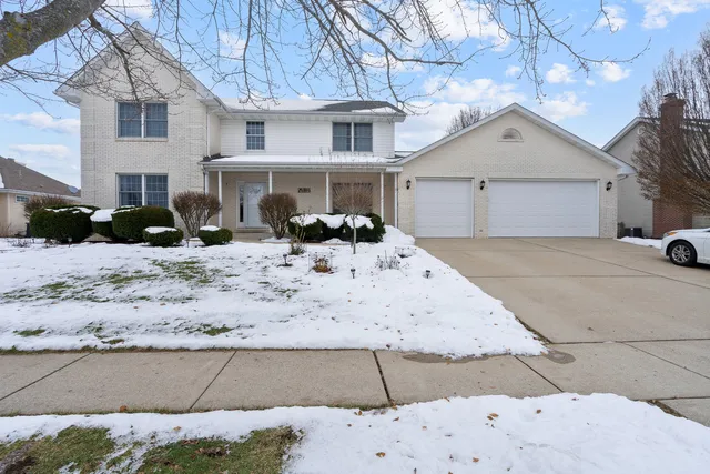 $449,900 | 24751 Rosewood Lane, Manhattan, IL 60442